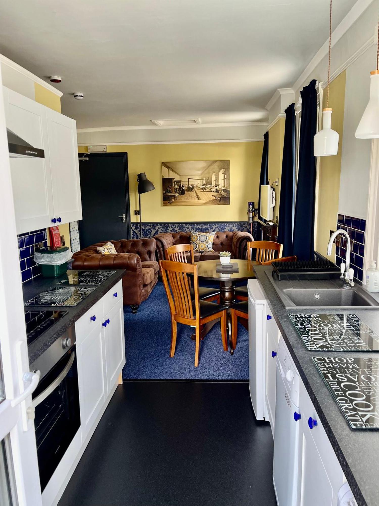 Atlantis Holiday Apartments Торки Экстерьер фото
